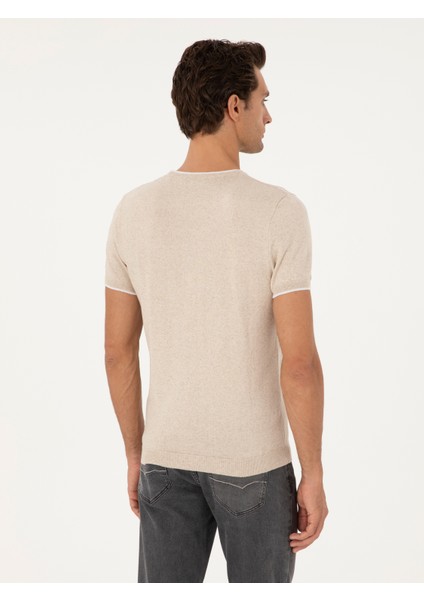 Erkek Bej Slim Fit Keten Karışımlı Bisiklet Yaka Triko T-Shirt 50285518-VR011 indirimleri