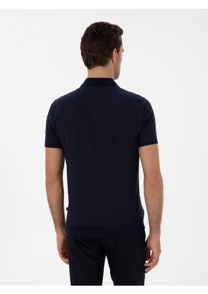 Erkek Lacivert Regular Fit Fermuarlı Polo Yaka Desenli T-Shirt 50302727-VR033
