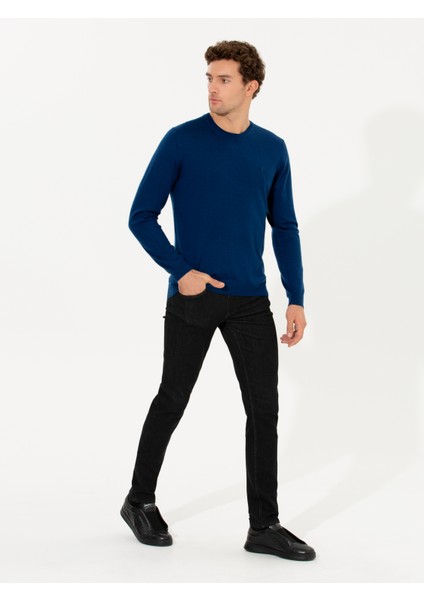 Erkek Sax Slim Fit Bisiklet Yaka Yün Kaşmir Karışımlı Triko Kazak 50260321-VR045 * Desenli Yün Karışımlı Bisiklet Yaka Erkek Triko Kazak<br><br>* Günlük Kombinlerin Yanı Sıra Ceketlerle Birlikte Oluşturulan Klasik Görünümlerde De Kullanabileceğiniz Desenli Erkek Triko Kazak modelimiz Esnek ve Yumuşak Dokuya Sahip Yün Karışımlı Kumaşla Üretilir.<br>* Koyu Ya Da Açık Fark Etmeksizin Pek Çok Renkle Uyum Sağlayabilecek Bisiklet Yaka Erkek Triko Kazak Modelimiz Bedeni Hafifçe Saran dinamik Slim Fit Kesim Ayrıcalığı Sunar.