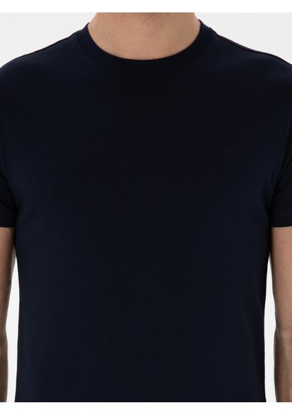 Erkek Lacivert Slim Fit Bisiklet Yaka Pamuk Basic T-Shirt 50310023-VR033