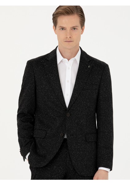 Erkek Siyah Slim Fit Yün Karışımlı Klasik Ceket 50273666-VR046 * Yün Karışımlı Slim Fit Erkek Ceket<br><br>* Şık Görünümlerin Vazgeçilmez Seçimleri Arasında Yer Alan Yün Karışımlı Erkek Ceket Modelimiz Mono Yaka ve Kapaklı Cep Detaylara Sahiptir.<br>* Dört Mevsim Giyilebilecek Kumaş Dokusu Sunan Slim Fit Erkek Ceket Modelimiz Kombinlendiği Parçalarla Uyum Sağlayarak Dilerseniz Casual ve Spor Dilerseniz Klasik Stile Imza Atmanıza .