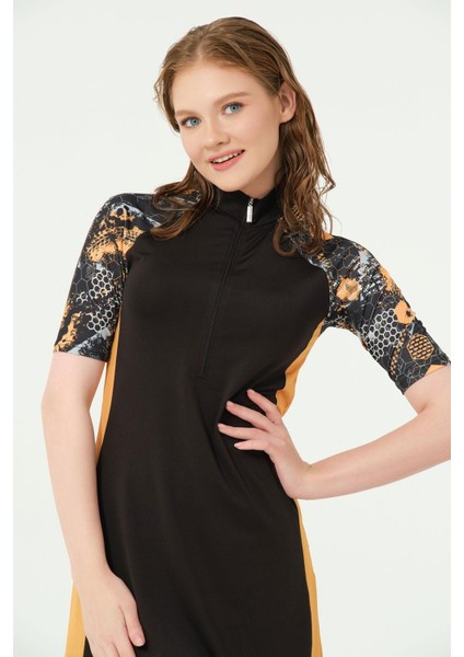 24710 Fermuarlı Fit Yarım Kol Yarı Kapalı Mayo