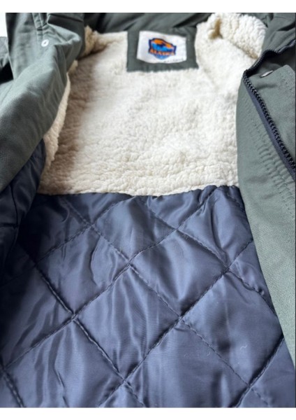 Regular Fit Su ve Soğuğa Dayanıklı Kapüşonlu Uzun Parka Kaban
