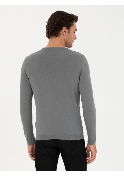 Erkek Gri Slim Fit Bisiklet Yaka Triko Kazak 50234963-VR024