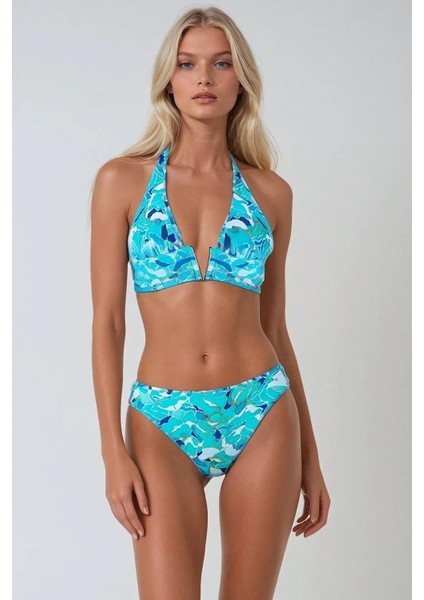 Arıel Desenli Aksesuarlı Üçgen Bikini