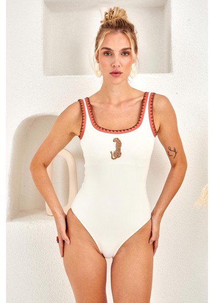 Lapieno 4149 Nakış Detaylı Yuvarlak Yaka Mayo modelleri