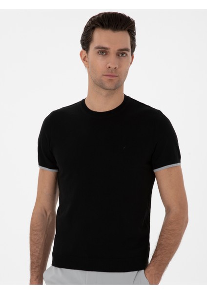 Erkek Siyah Slim Fit Bisiklet Yaka Triko T-Shirt 50300809-VR046