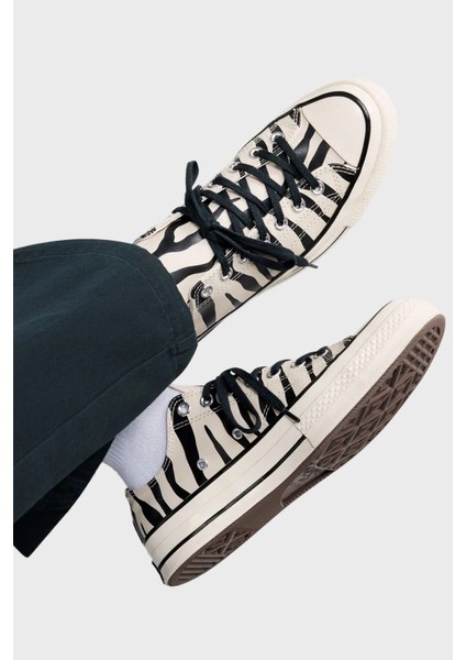 Chuck 70 Zebra Desenli Kanvas Sneaker Ayakkabı Bayan Ayakkabı A13438C 271 fiyatları