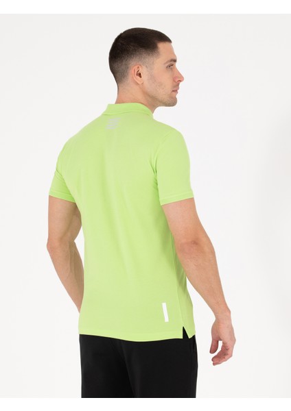 Erkek Yeşil Slim Fit Fermuarlı Polo Yaka Tişört 50263936-VR022