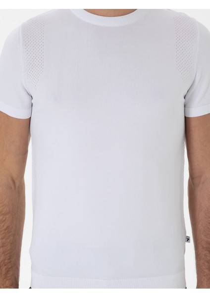 Erkek Beyaz Slim Fit Bisiklet Yaka Triko T-Shirt 50300811-VR013