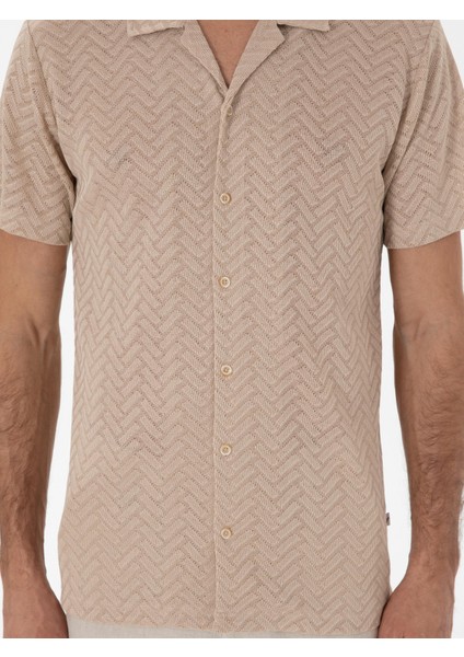 Erkek Bej Regular Fit Apaş Yaka Örme Gömlek 50306181-VR011