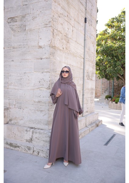 Füruzan Abaya-Vizon