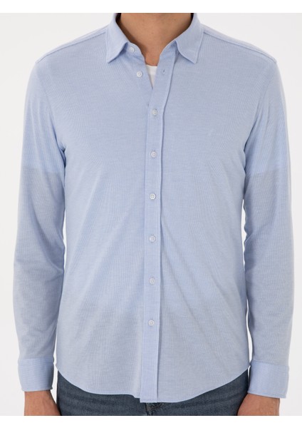 Erkek Açık Mavi Slim Fit Pamuk Karışımlı Alttan Biritli Fitilli Gömlek 50304495-VR003