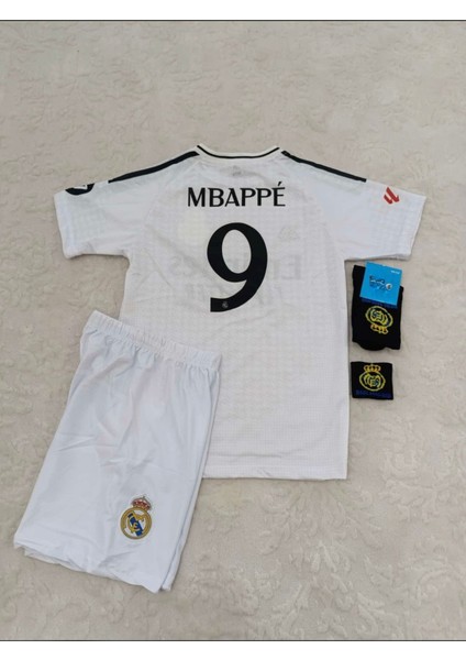 Realmadird Mbappe Yeni Sezon Iç Saha Çocuk Forması 4 Lü Set Çorap-Bileklik Hediyeli Asf