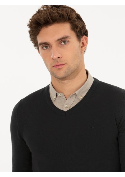 Erkek Siyah Slim Fit V Yaka Basic Triko Kazak 50211259-VR046 fırsatları