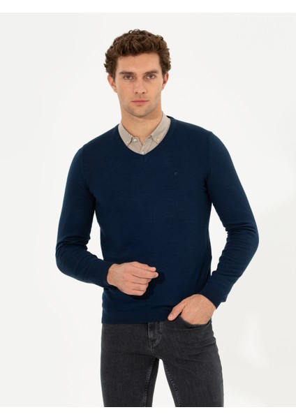 Erkek Lacivert Slim Fit V Yaka Basic Triko Kazak 50211259-VR033