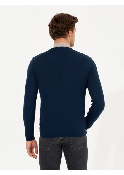 Erkek Lacivert Slim Fit V Yaka Basic Triko Kazak 50211259-VR033