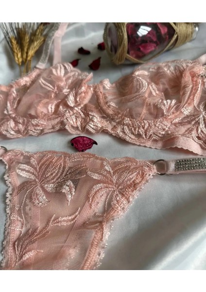 Pembe Balenli Dantelli Bralet Takı fiyatları