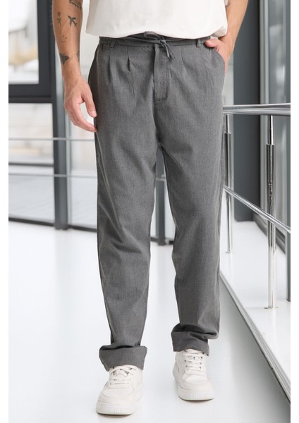 Önü Çift Pileli Fermuarlı Beli Lastikli Jogger Erkek Pantolon - Füme