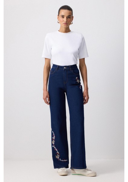 Nakışlı Denim Pantolon