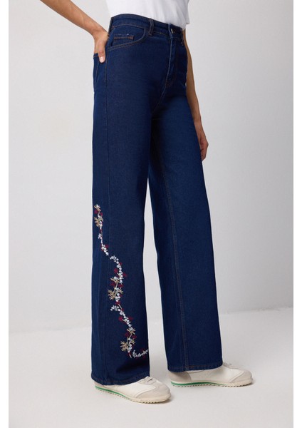 Nakışlı Denim Pantolon fiyatları