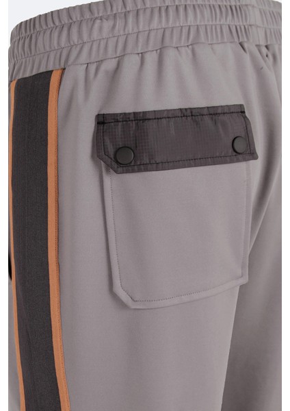 Isaora Şerit Detaylı Streç Relaxed Fit Normal Bel Düz Paça Jogger Pantolon Erkek Pantolon M24S5404 Nrd