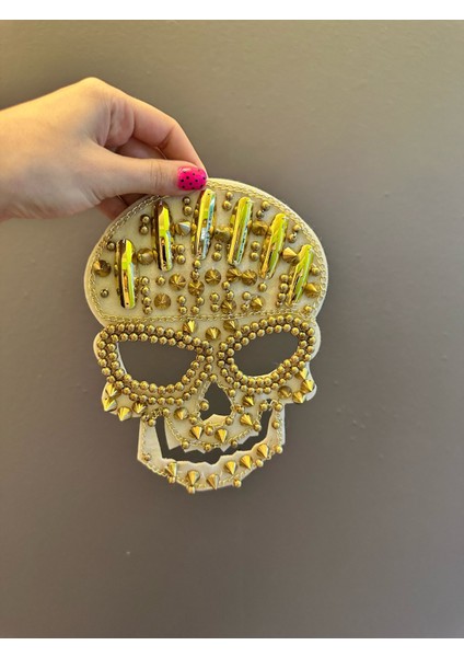 Altın Sarısı Boncuk Işleme Kuru Kafa Arma Dikiş Aplike 21X15 cm fırsatları