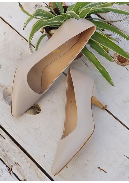 Nish N324 Kadın Hakiki Deri Alçak Topuklu Klasik Stiletto Ayakkabı