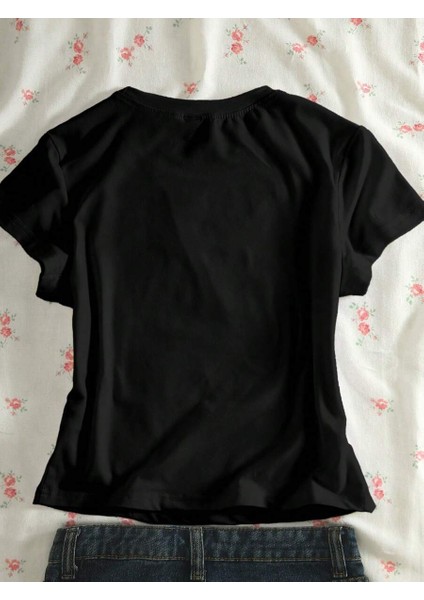 Kadın Yaban Mersini Baskılı Baby Tee Crop T-Shirt