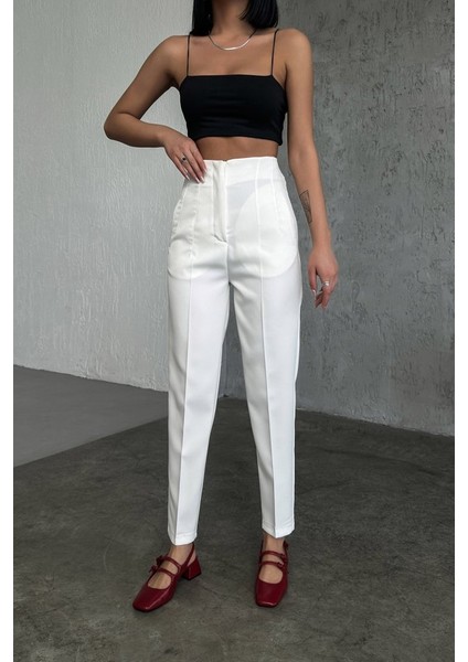 Yüksek Bel Pensli̇ Pantolon fırsatları