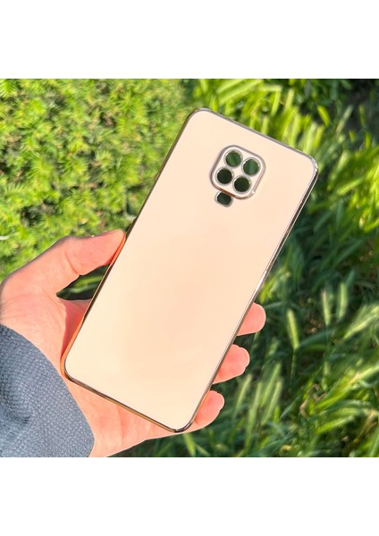 Xiaomi Redmi Note 9 Pro Kılıf Kenar Detaylı Yumuşak Parlak Silikon modelleri
