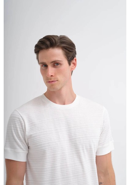 Bisiklet Yaka Ekru Erkek T-Shirt 4220 fırsatları