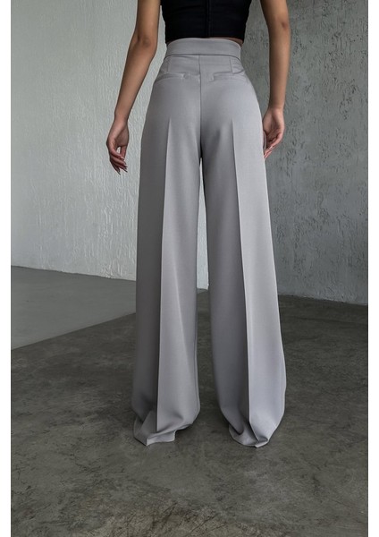 Üç Düğme Detayli Palazzo Pantolon fiyatları