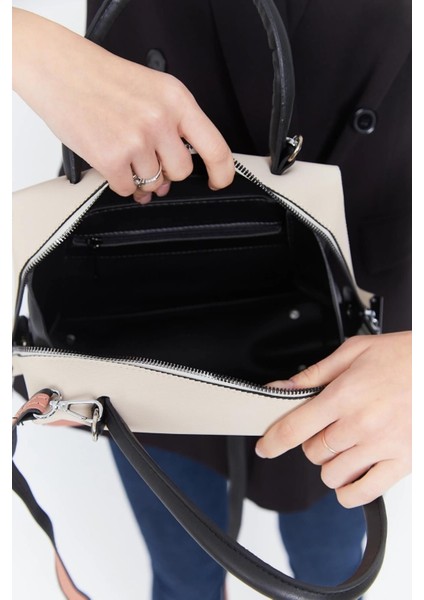 14302 Kadın El & Omuz Çantası fırsatları