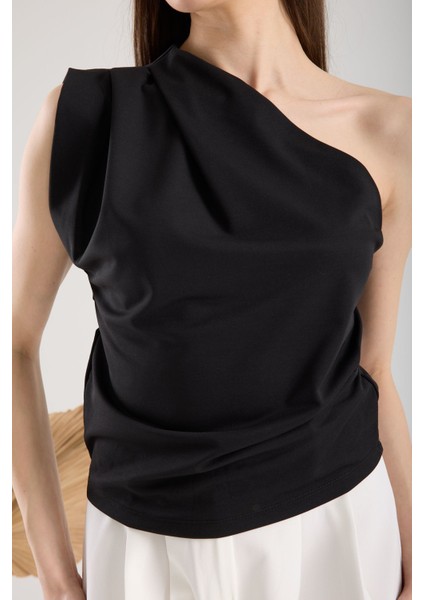 Tek Omuz Drapeli Dökümlü Bluz modelleri