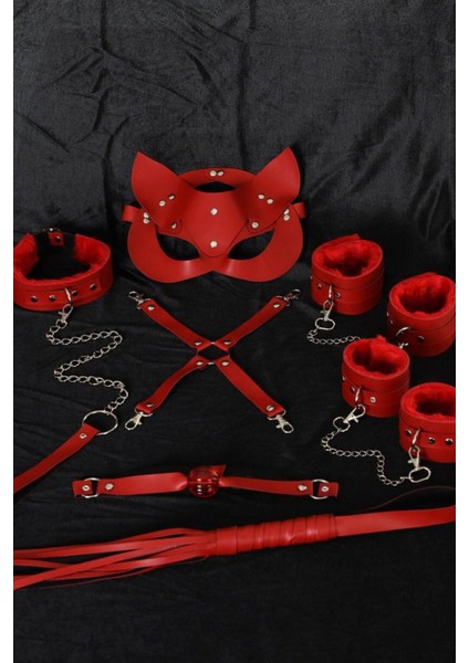 Aria's Closet Kırmızı Içi Tüylü Maske,kol,bacak,ağız Topu,kırbaç,tasma Harness Set