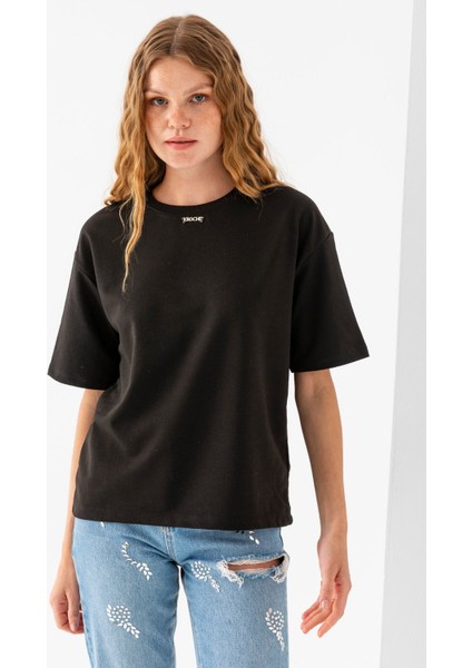 Kadın Bisiklet Yaka Kroche Aksesuarlı T-Shirt Siyah - 25779 fırsatları