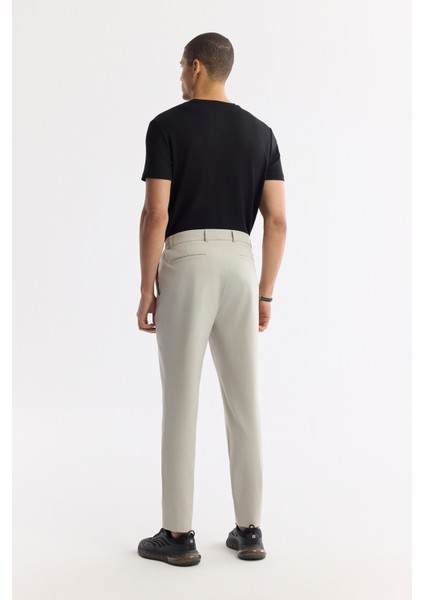 Erkek Slim Fit Taş Beli Lastikli Bi-Stretch Teknik Kumaş Pantolon A51Y3077 modelleri