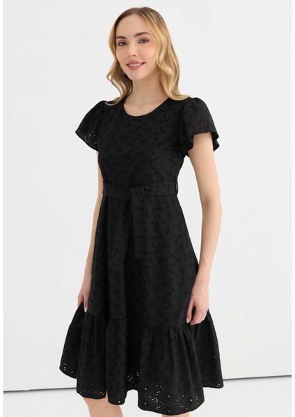 O Yaka Desenli Siyah Standart Kadın Elbise 25YSL7622