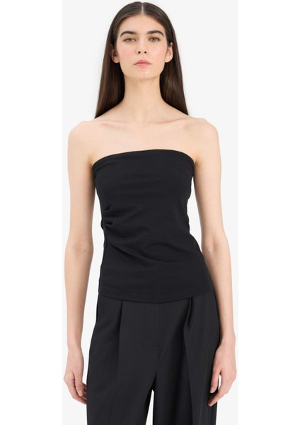 Slim Fit Dar Kesim Straplez Siyah Bluz F4425AX25SM fırsatları