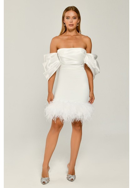 Alfa Beta Düşük Omuz Eteği Tüylü Saten Kısa Abiye Elbise MA-B6048 modelleri