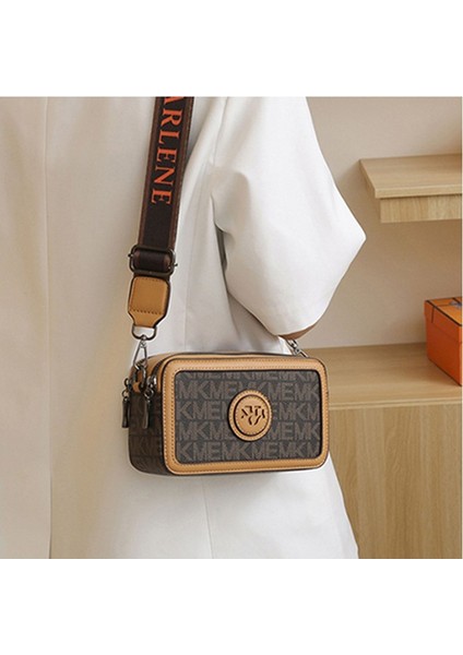 Kadınların Çantası ve Çizgi Çantası Için Geniş Omuz Çantası ile Küçük Kare Çantası Bastırılmıştır. (Yurt Dışından) modelleri