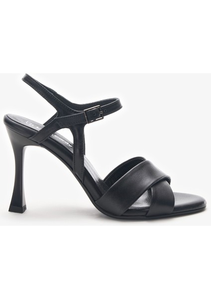 Blaze Siyah Hakiki Deri Kadın Topuklu Ayakkabı