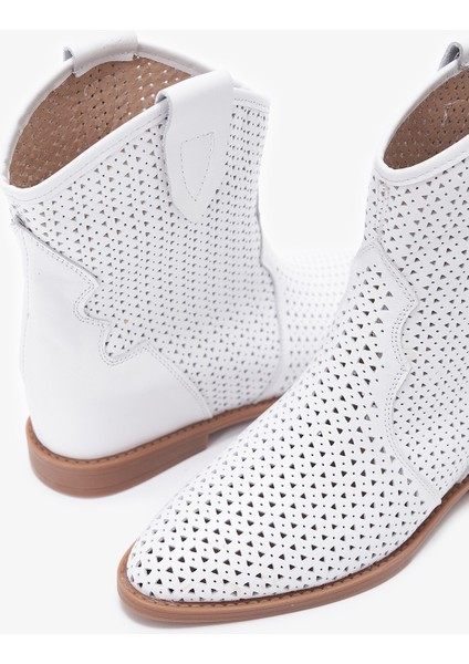 Storm Beyaz Hakiki Deri Kadın Yazlık Bot indirimleri