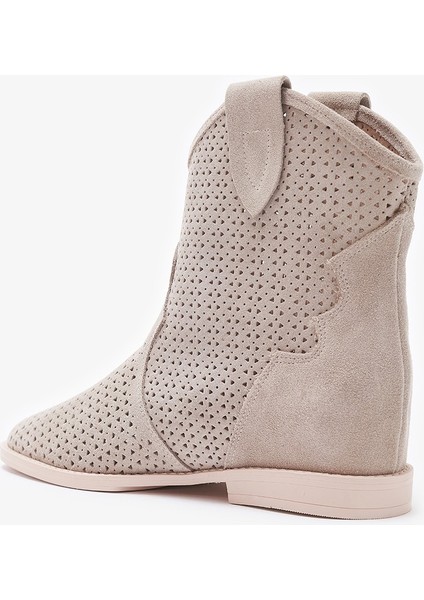 Storm Bej Hakiki Deri Kadın Yazlık Bot modelleri