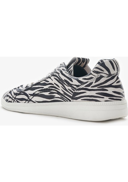 Dobby Zebra Desenli Hakiki Deri Kadın Sneakers fırsatları
