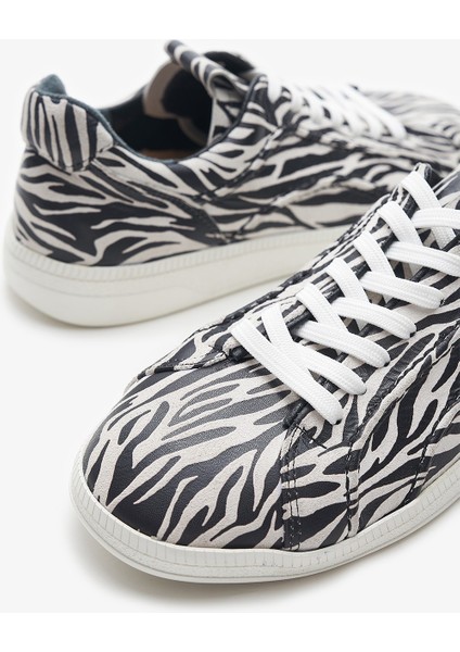 Dobby Zebra Desenli Hakiki Deri Kadın Sneakers