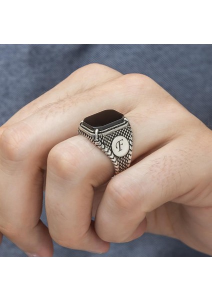 Harf Yazılı Siyah Oniks Taşlı 925 Gümüş Erkek Yüzük indirimleri