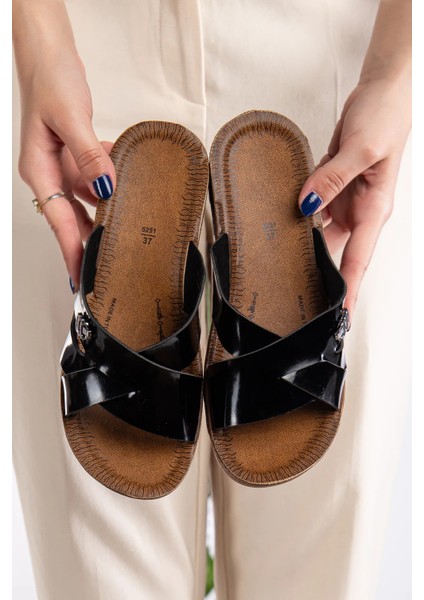 Kadın Dolgu Topuk Anatomik Terlik Siyah Günlük Terlik Rahat Hafif Şık Genç Anne Terlik