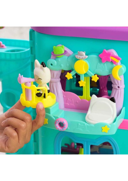 Gabby's Dollhouse Temalı Balkon Oyun Seti - Pandy Paws Dreamy Lookout